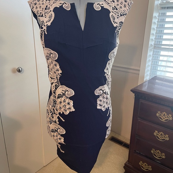 NWT Lot of Two Modcloth dresses - Picture 5 of 7